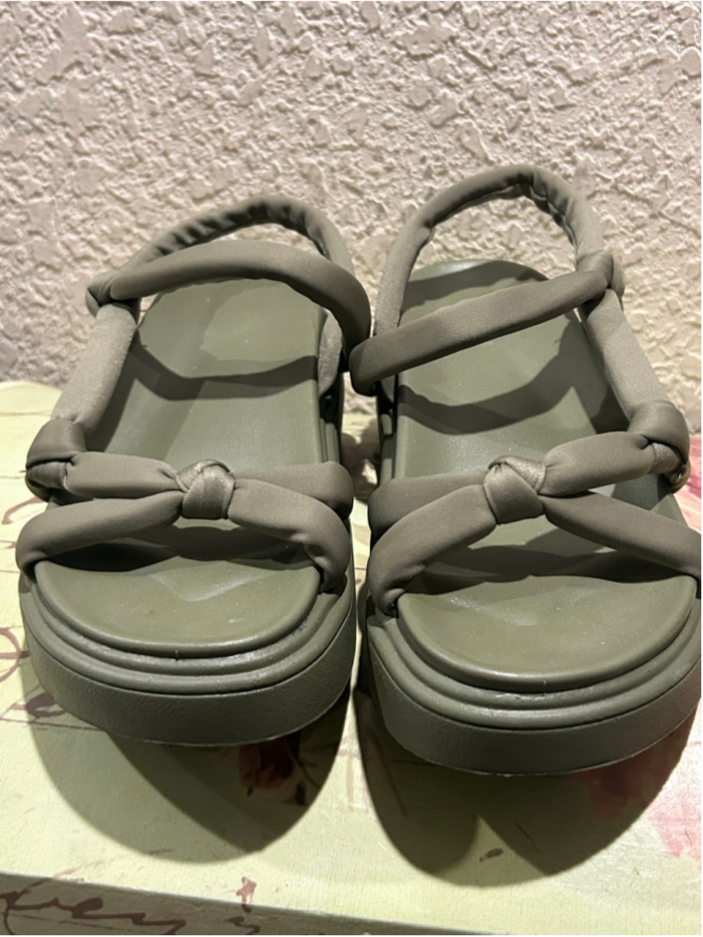 Women's Unbranded Platform Sandals Olive Size 38
